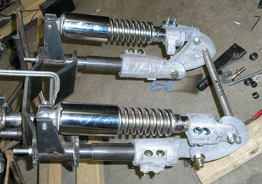 Matus1976's Akira Bike Project - front fork ends and leading link cast and mounted