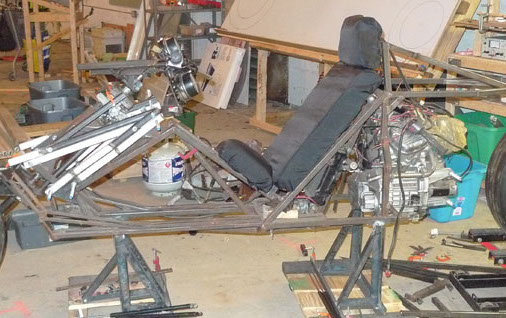 Matus1976's Akira Bike Project - new seat and improved virtual pivot point / powered egress front end